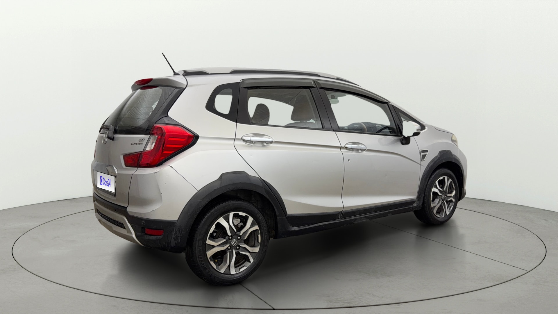 View 2018 Honda WR-V S MT Diesel Edge Edition Image 45 Used 2018 Honda WR-V S MT Diesel Edge Edition Image 45
