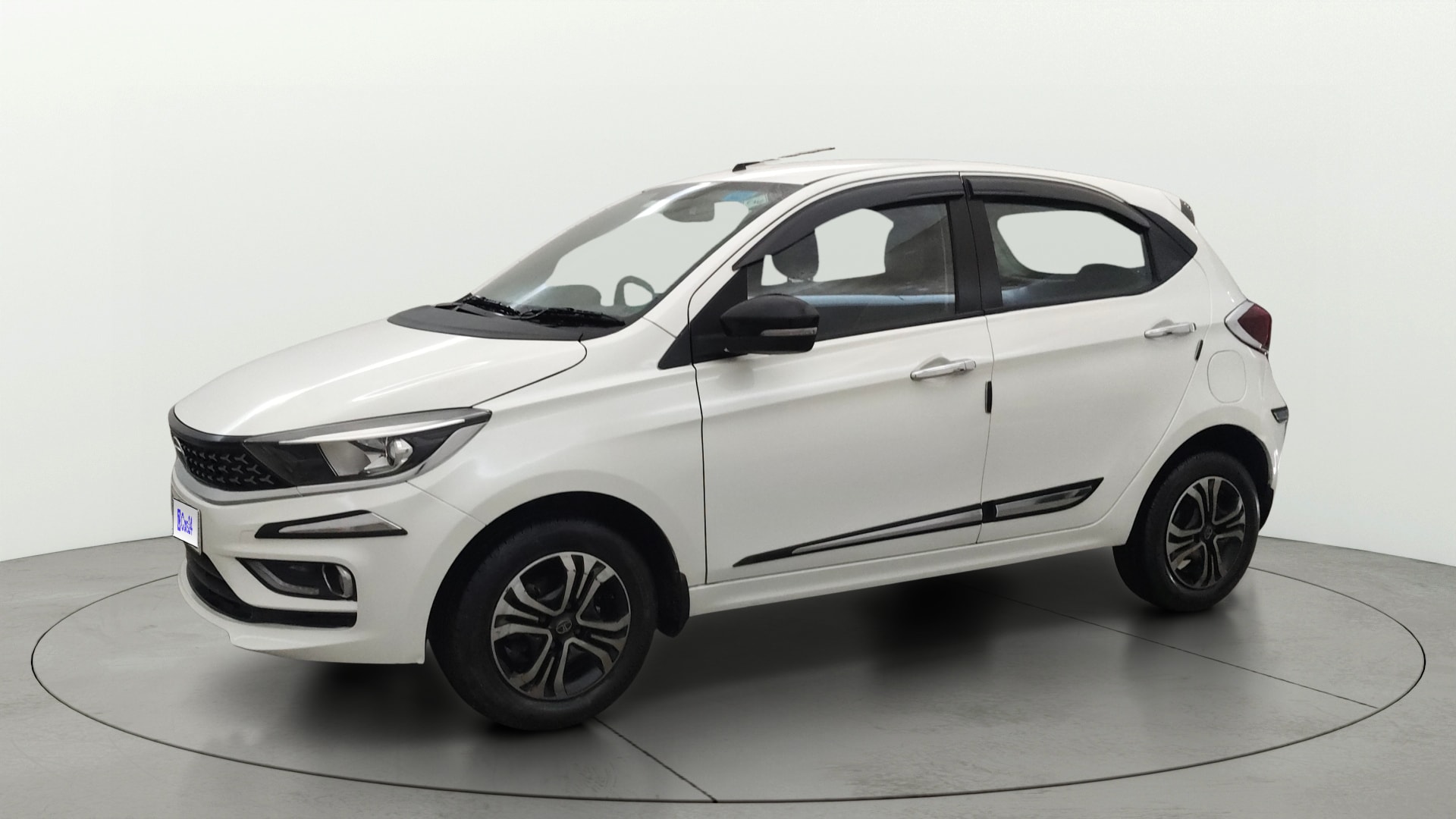 Used 2022 Tata Tiago Used 2022 Tata Tiago