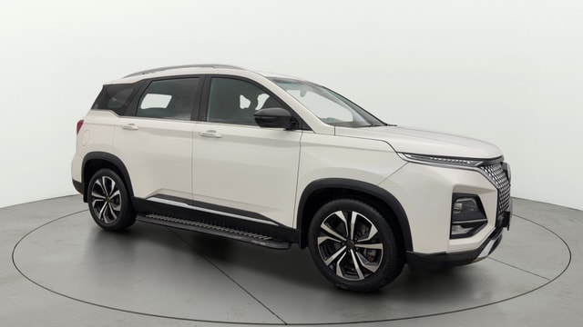 View MG Hector Plus Image 24 Used MG Hector Plus Image 24