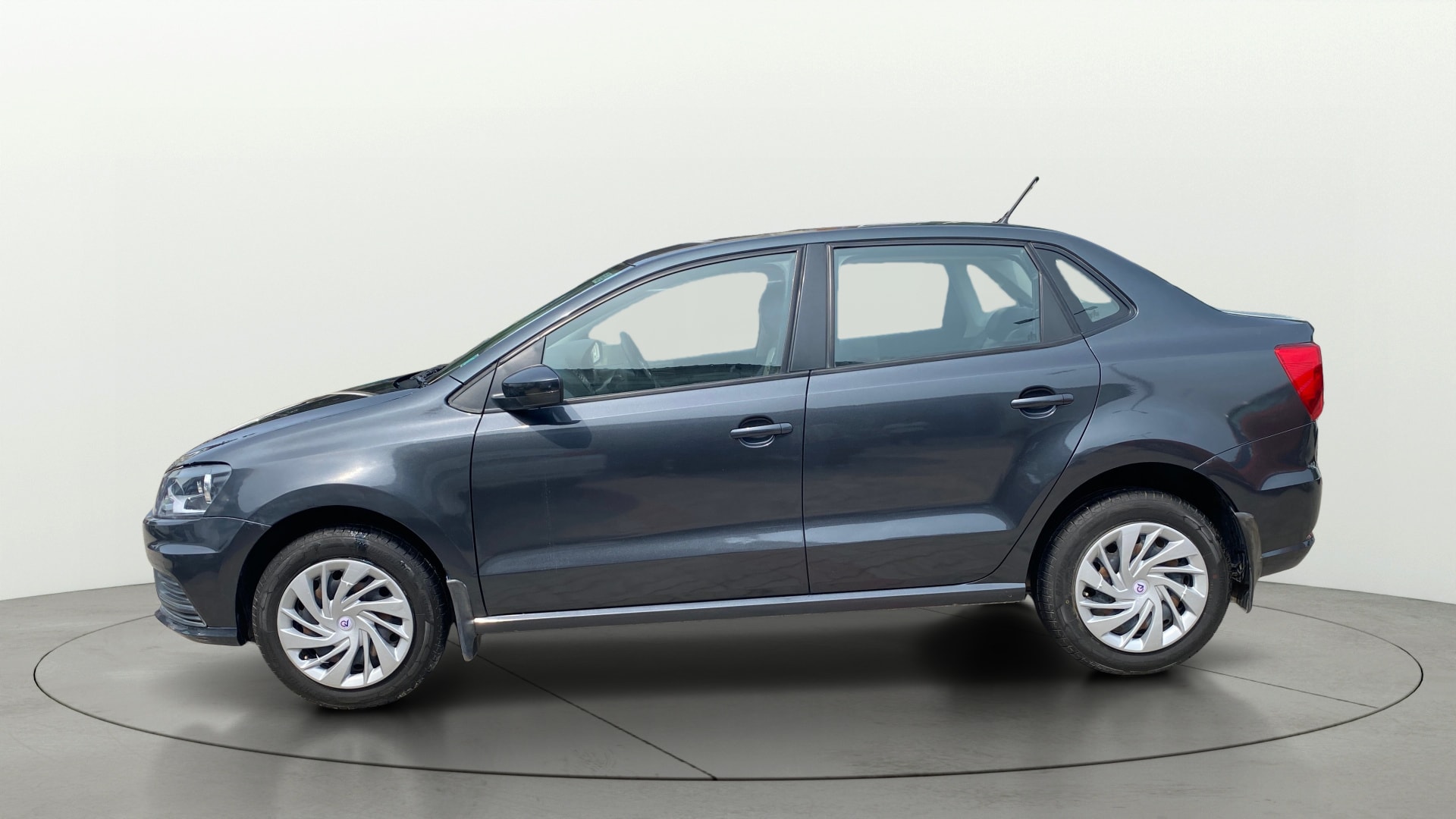 View 2018 Volkswagen Ameo 1.2L MPI Petrol Comfortline Image 5 Used 2018 Volkswagen Ameo 1.2L MPI Petrol Comfortline Image 5