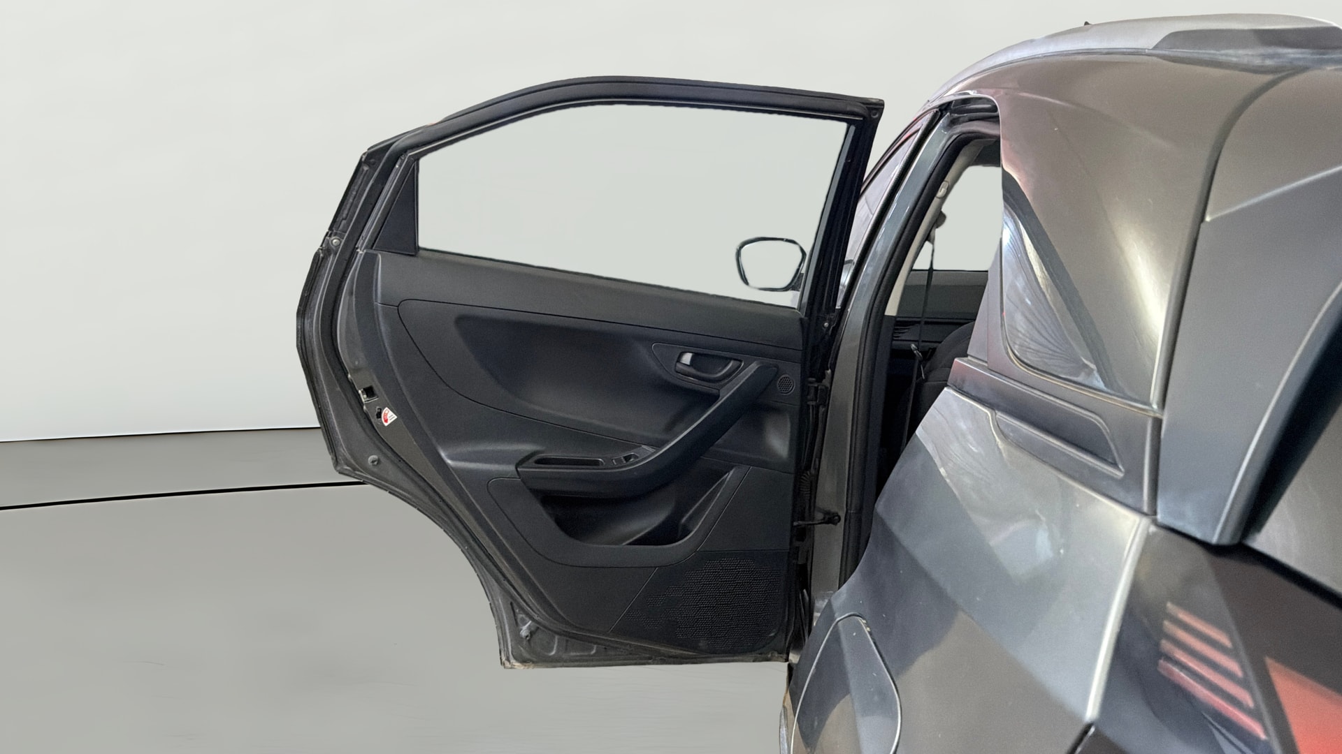 View 2024 Tata Nexon Revotron XE Image 22 Used 2024 Tata Nexon Revotron XE Image 22