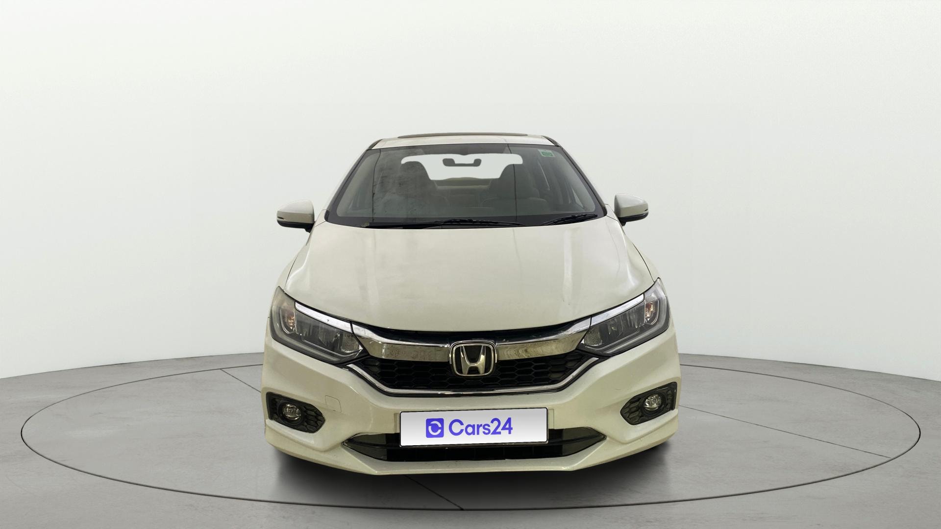 View 2017 Honda City ZX MT Diesel Anniversary Edition Image 1 Used 2017 Honda City ZX MT Diesel Anniversary Edition Image 1