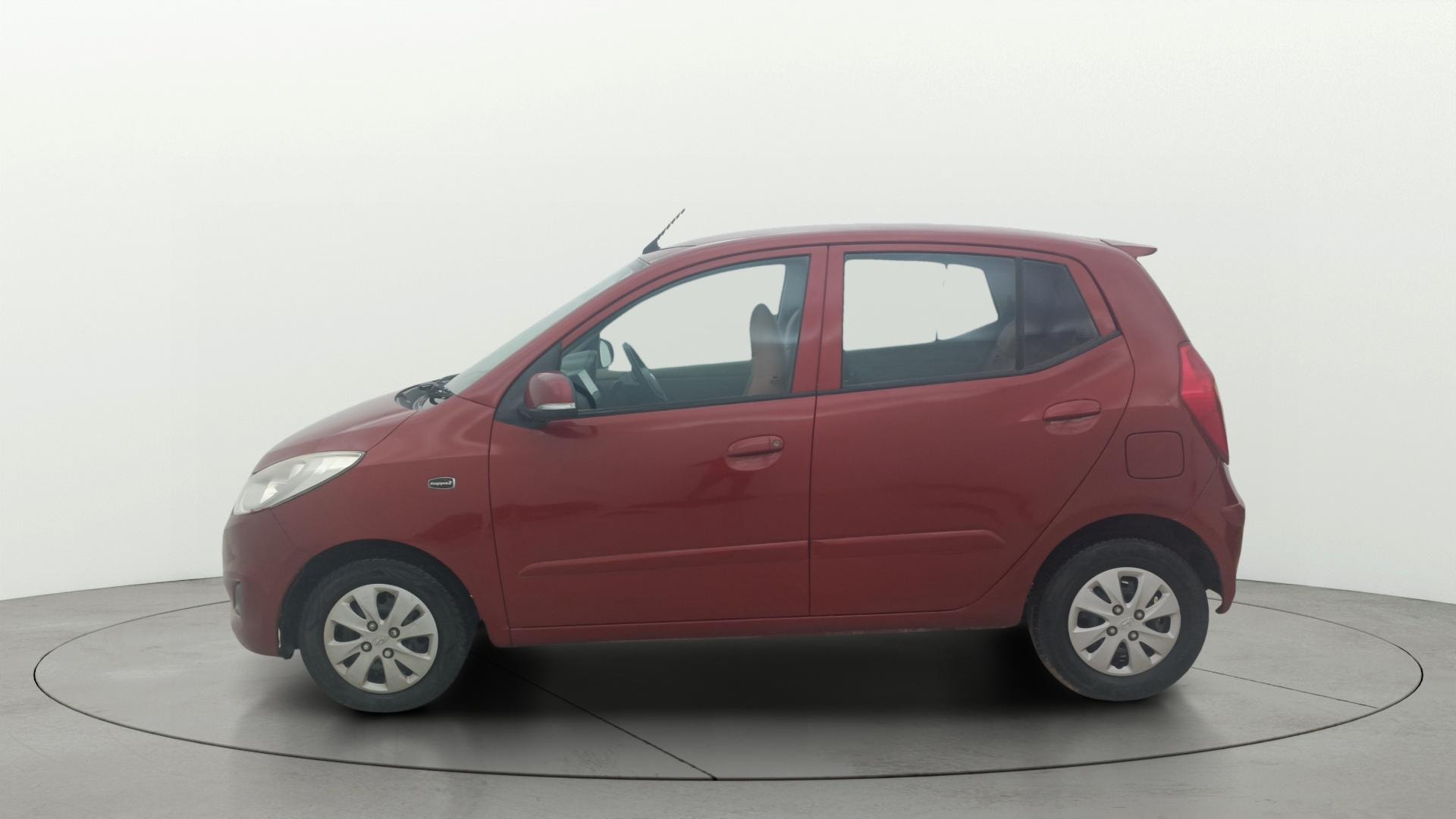 View 2013 Hyundai i10 1.2 Sportz AT Image 5 Used 2013 Hyundai i10 1.2 Sportz AT Image 5