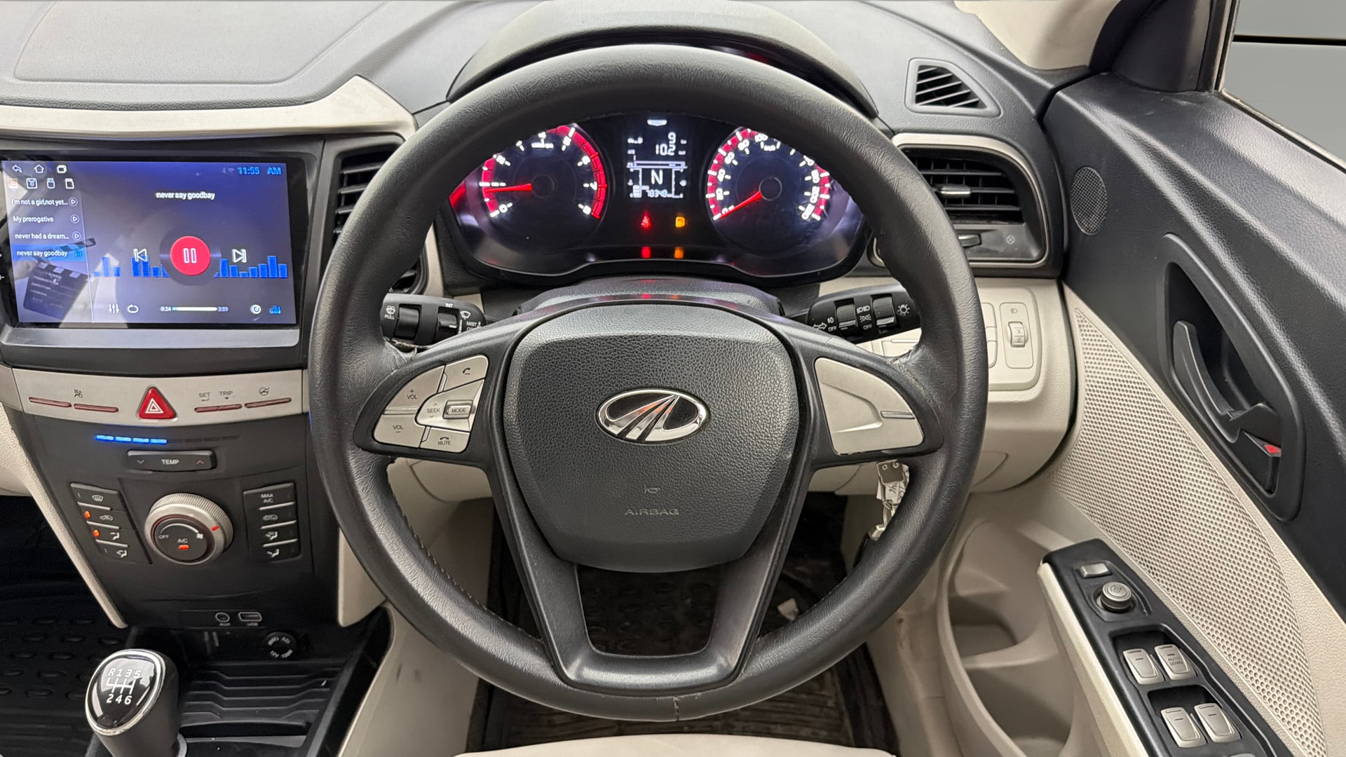 Used 2020 Mahindra XUV300 Used 2020 Mahindra XUV300