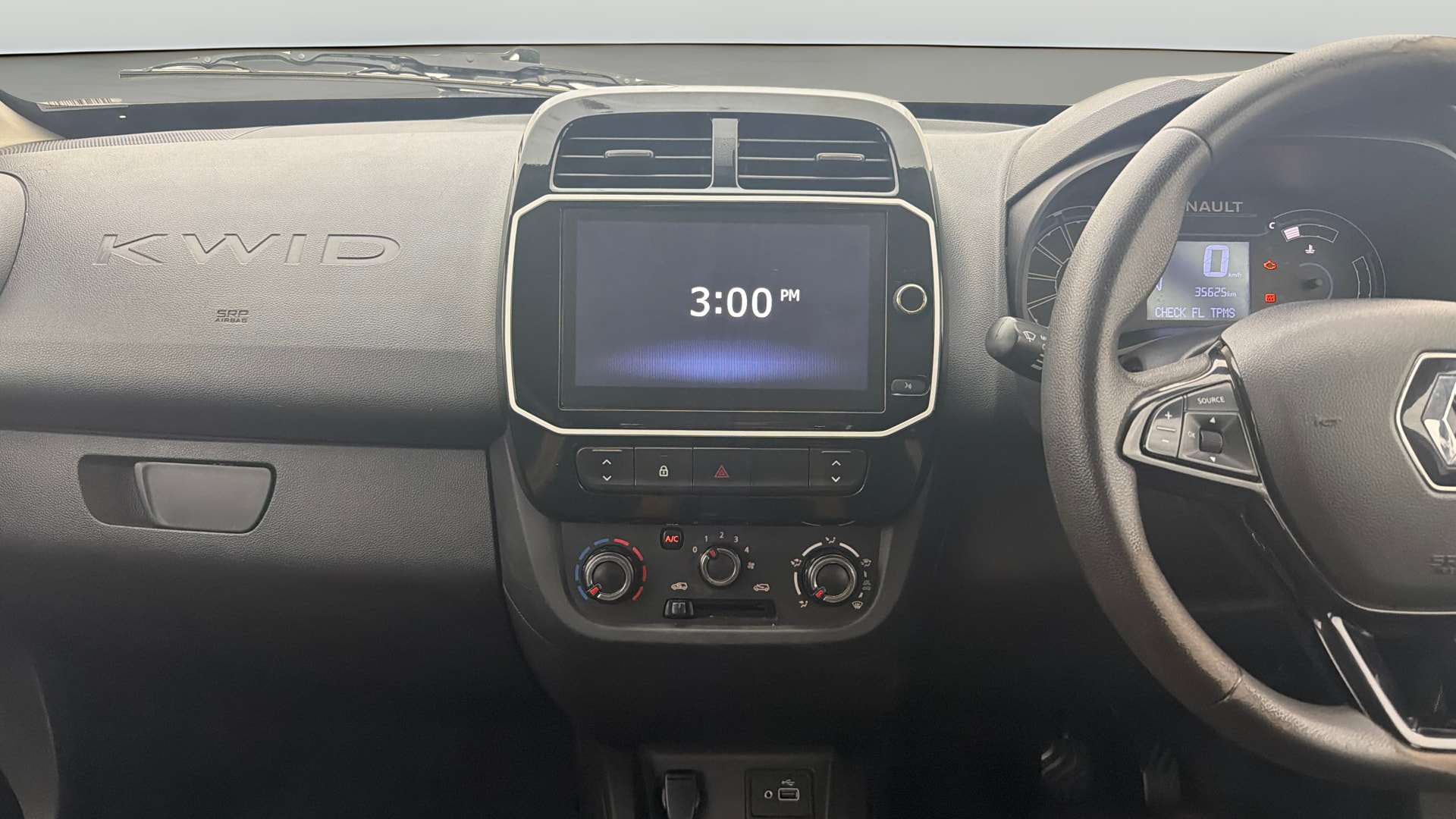 View 2024 Renault Kwid RXL 1.0 BS IV Image 17 Used 2024 Renault Kwid RXL 1.0 BS IV Image 17