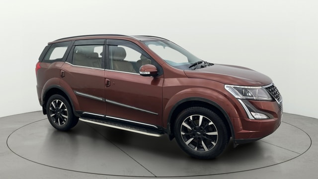 View Mahindra XUV500 Image 15 Used Mahindra XUV500 Image 15