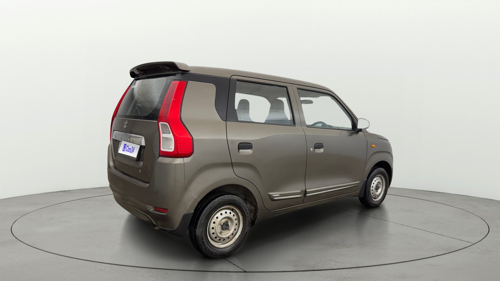 View 2022 Maruti Suzuki 1000 Base Variant Image 42 Used 2022 Maruti Suzuki 1000 Base Variant Image 42
