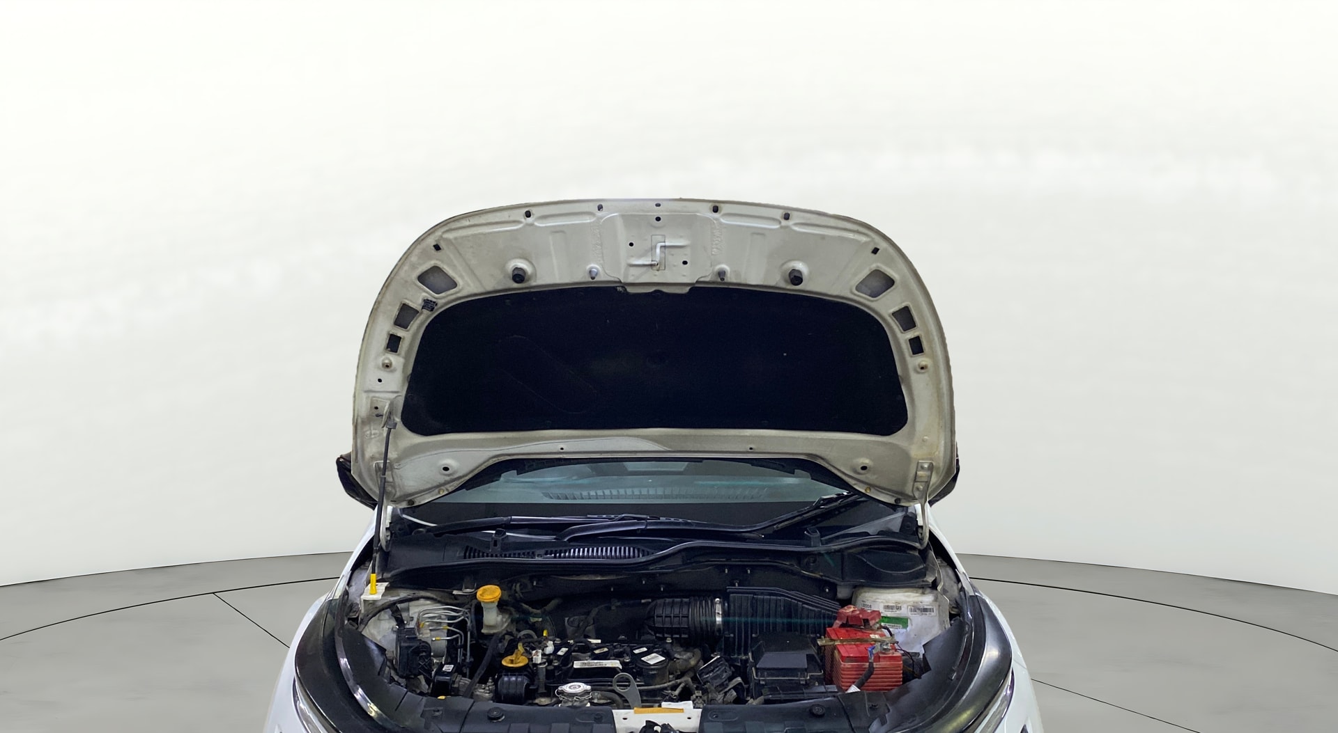 View 2022 Tata Altroz XE Petrol Image 31 Used 2022 Tata Altroz XE Petrol Image 31