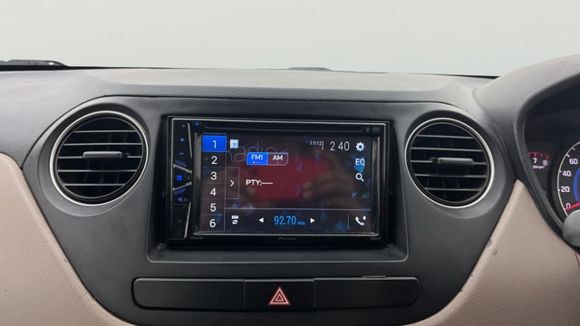 View Hyundai Grand i10 Image 17 Used Hyundai Grand i10 Image 17