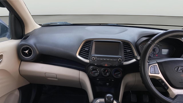 View Hyundai New Santro Image 17 Used Hyundai New Santro Image 17