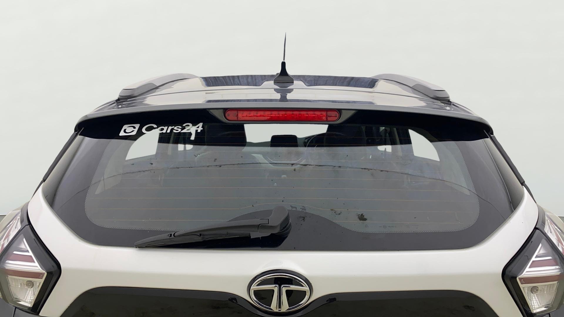 View 2022 Tata Nexon XZ Plus Diesel Image 4 Used 2022 Tata Nexon XZ Plus Diesel Image 4