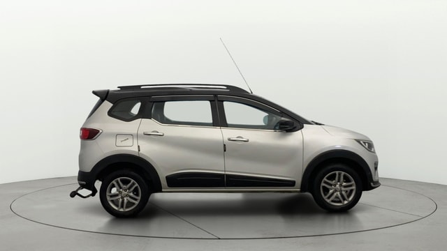 View Renault Triber Image 8 Used Renault Triber Image 8