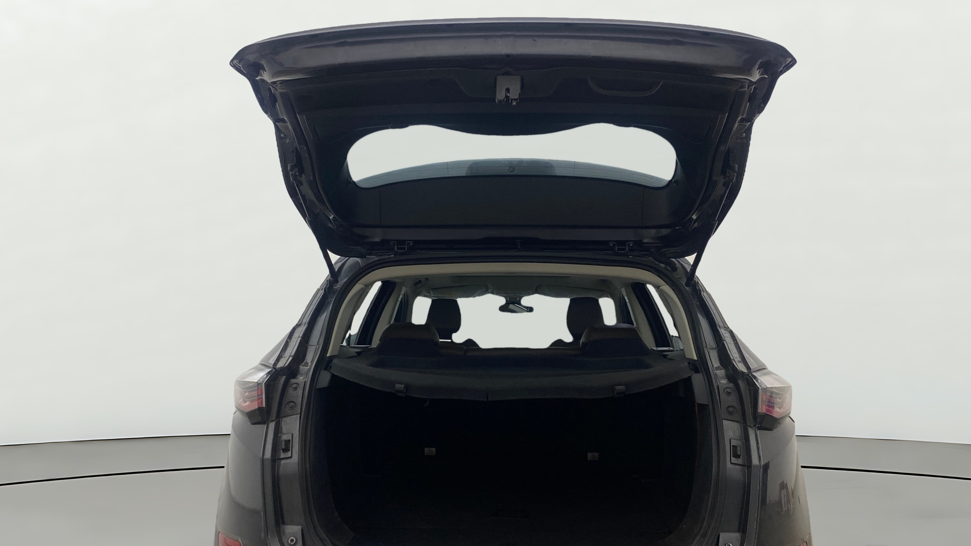 View 2021 Tata Harrier XE Image 16 Used 2021 Tata Harrier XE Image 16