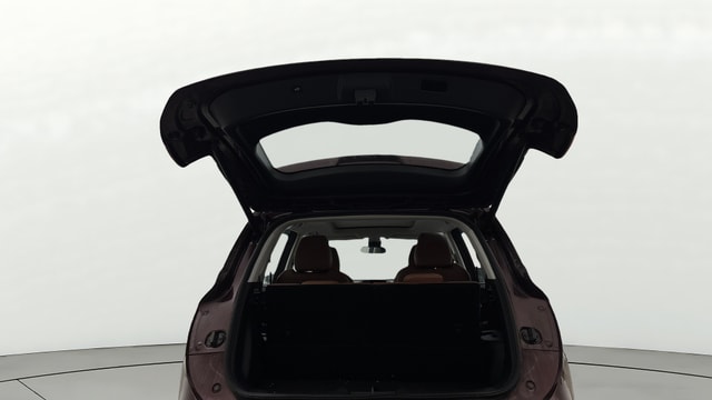 View MG Hector Plus Image 18 Used MG Hector Plus Image 18