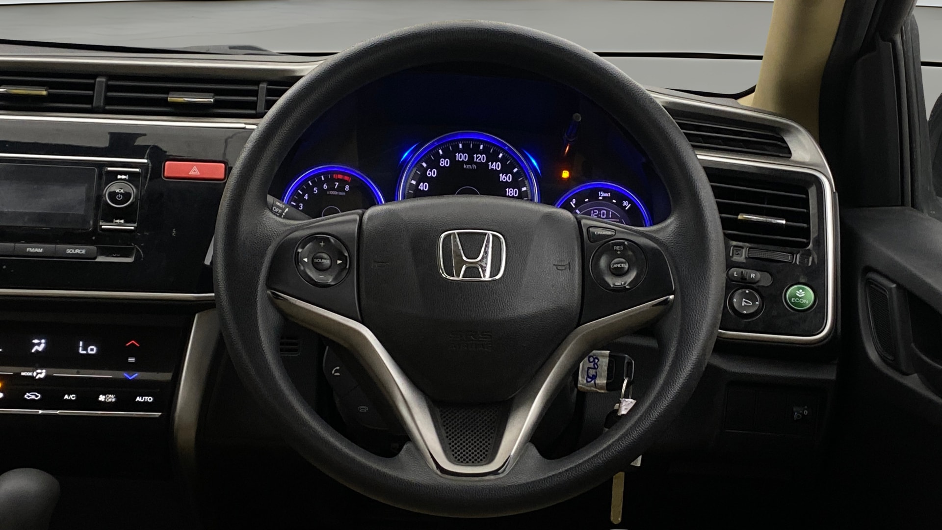 View 2016 Honda City ZX MT Diesel Anniversary Edition Image 21 Used 2016 Honda City ZX MT Diesel Anniversary Edition Image 21