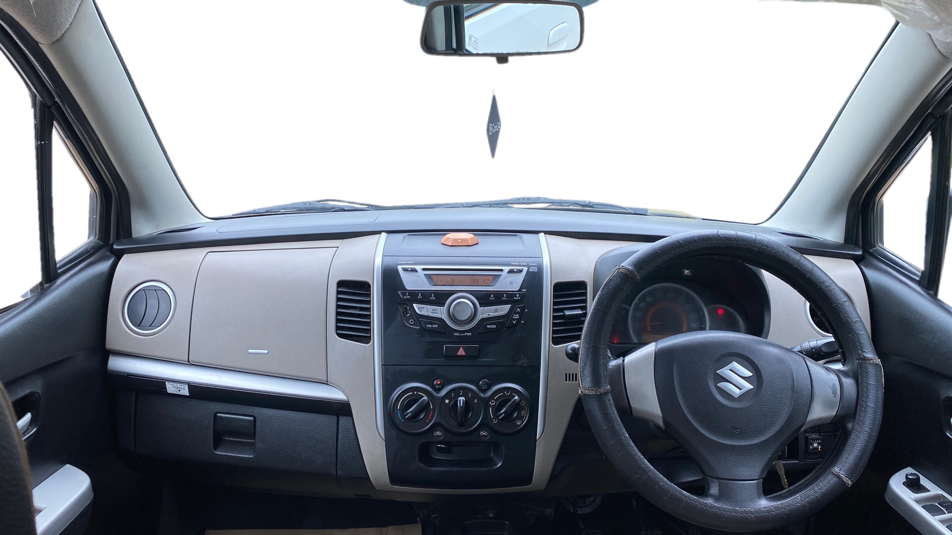 View 2016 Maruti Suzuki 1000 Base Variant Image 15 Used 2016 Maruti Suzuki 1000 Base Variant Image 15