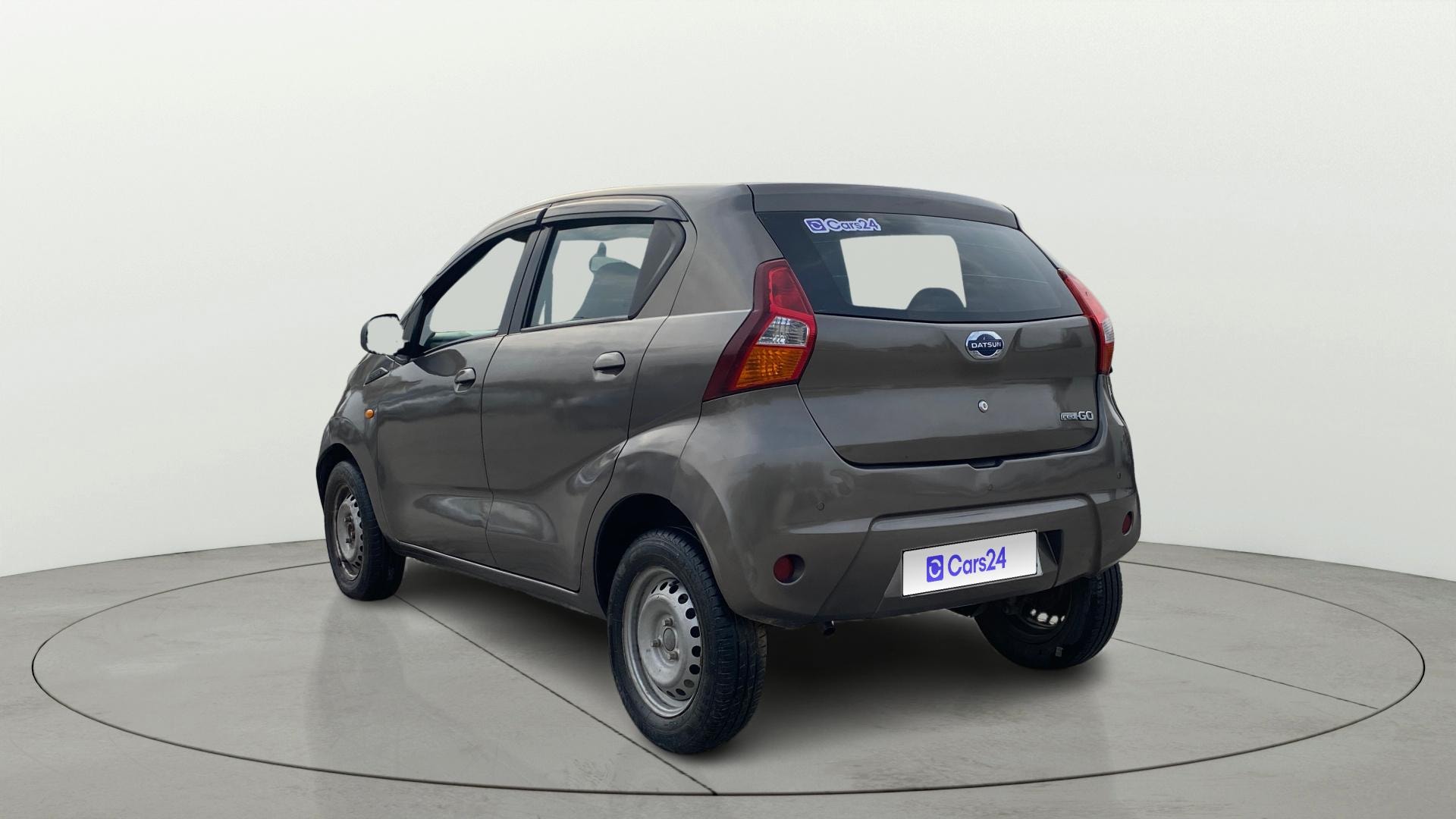 View 2021 Datsun Redi GO A Image 2 Used 2021 Datsun Redi GO A Image 2