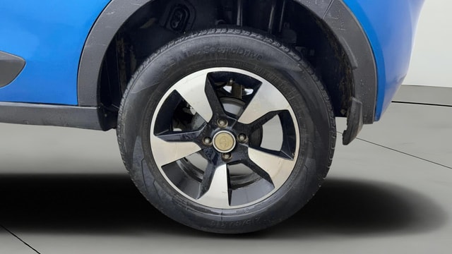 View Tata Nexon Image 11 Used Tata Nexon Image 11