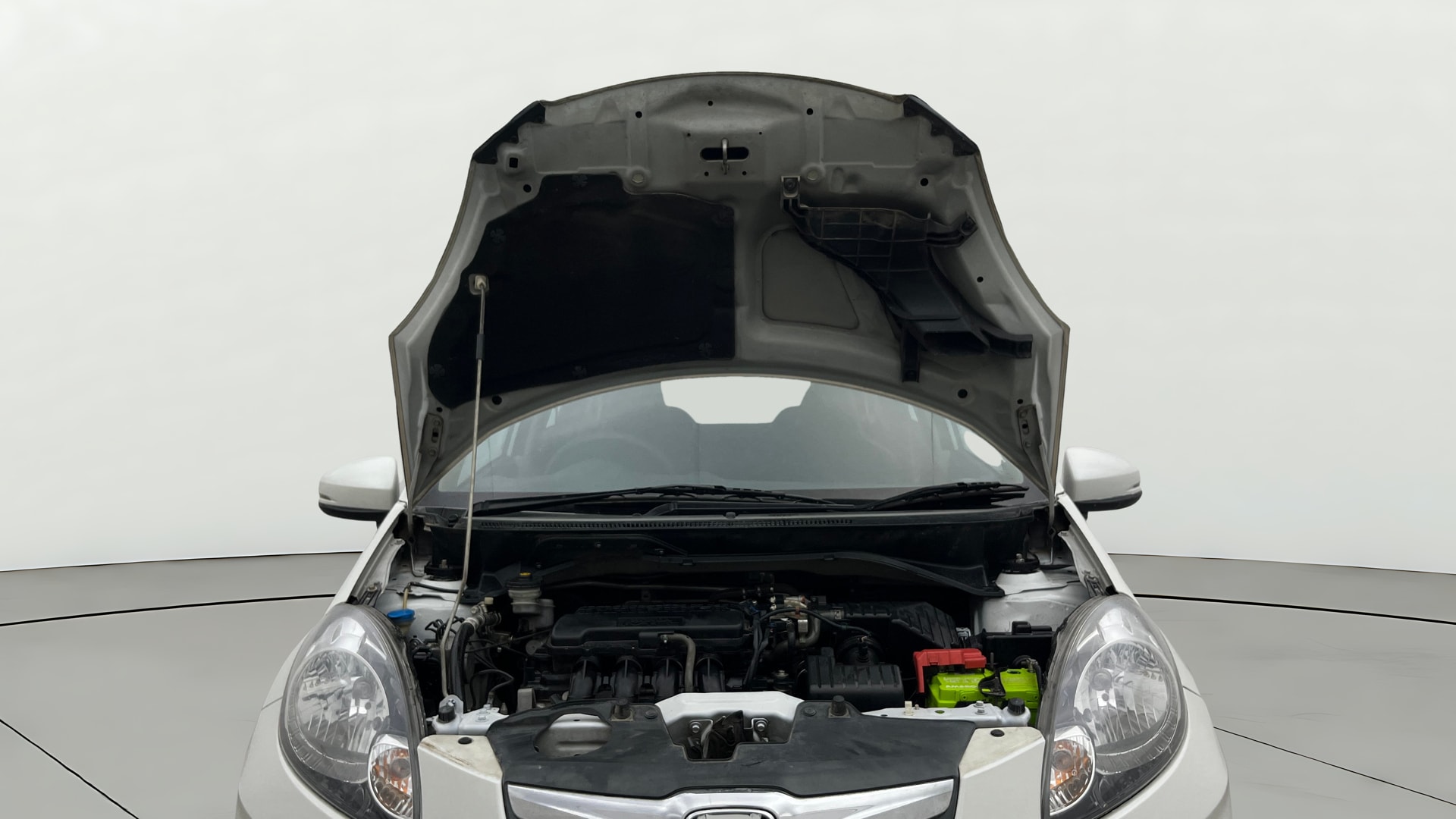 View 2015 Honda Brio VX AT Petrol Image 32 Used 2015 Honda Brio VX AT Petrol Image 32
