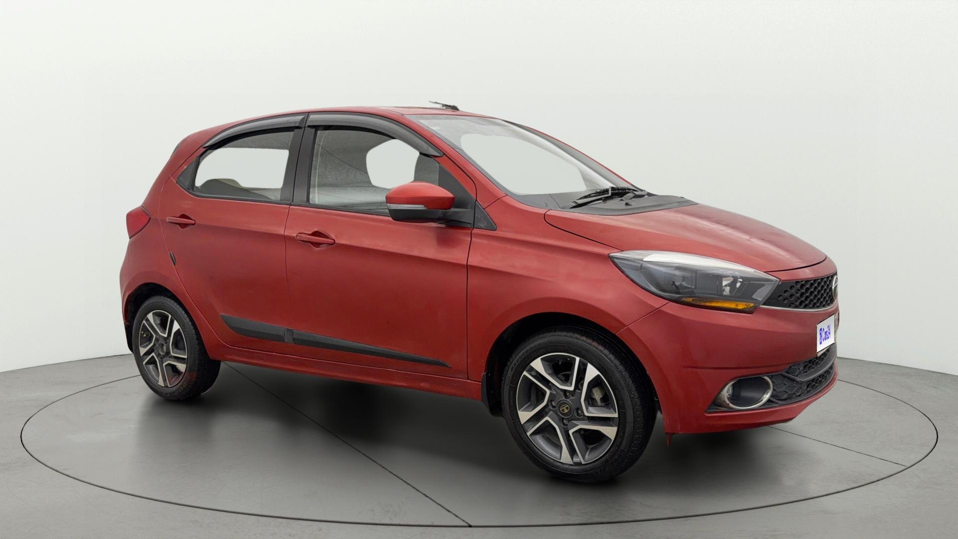 View 2019 Tata Tiago Revotorq XB Image 35 Used 2019 Tata Tiago Revotorq XB Image 35