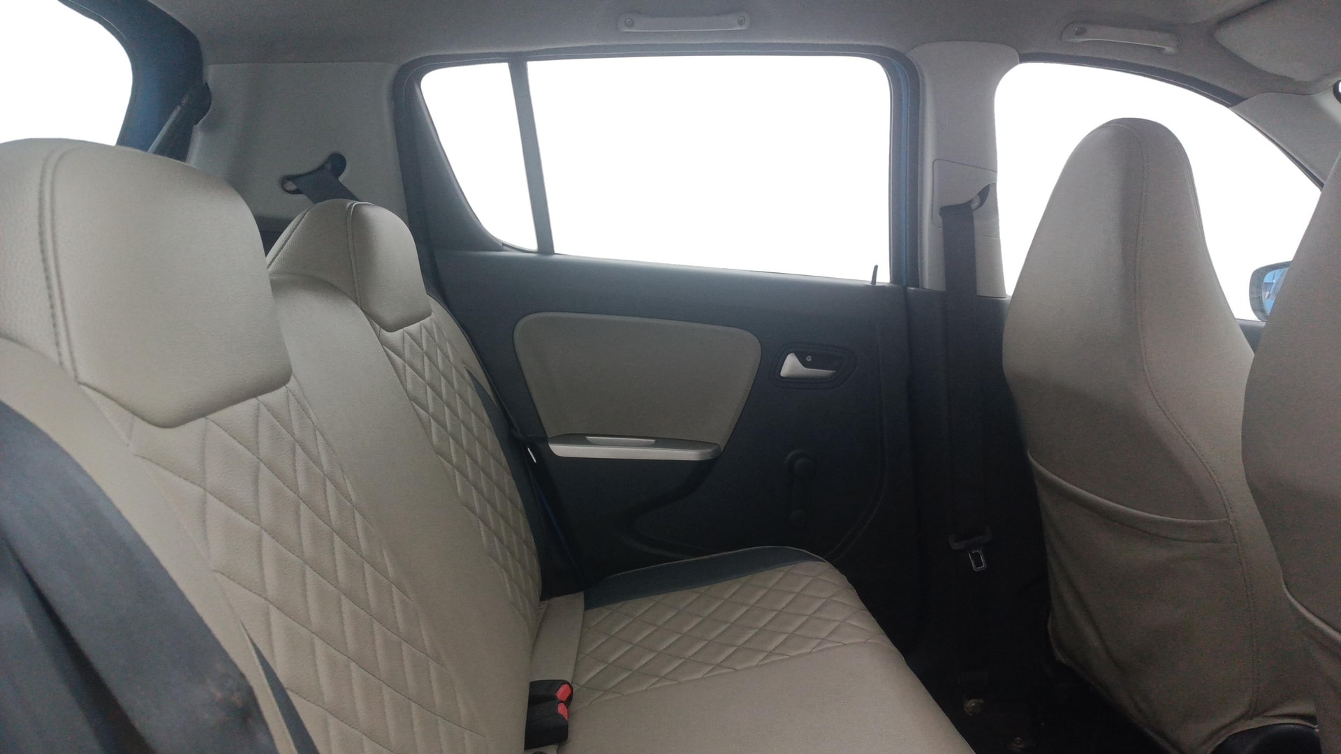 View 2015 Maruti Suzuki Alto K10 LX Image 28 Used 2015 Maruti Suzuki Alto K10 LX Image 28