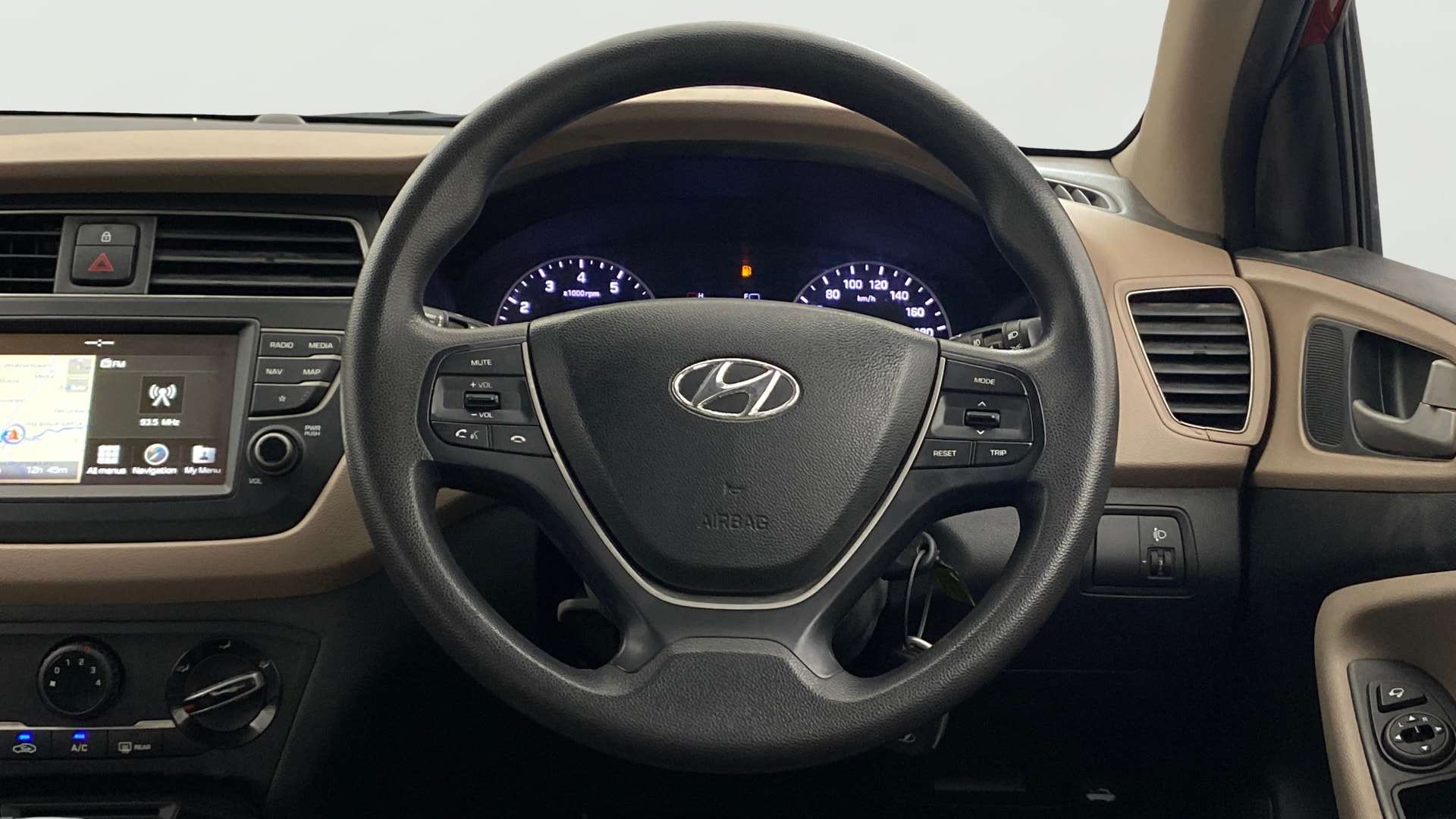 View 2020 Hyundai Elite i20 1.2 Sportz Plus Petrol Image 20 Used 2020 Hyundai Elite i20 1.2 Sportz Plus Petrol Image 20