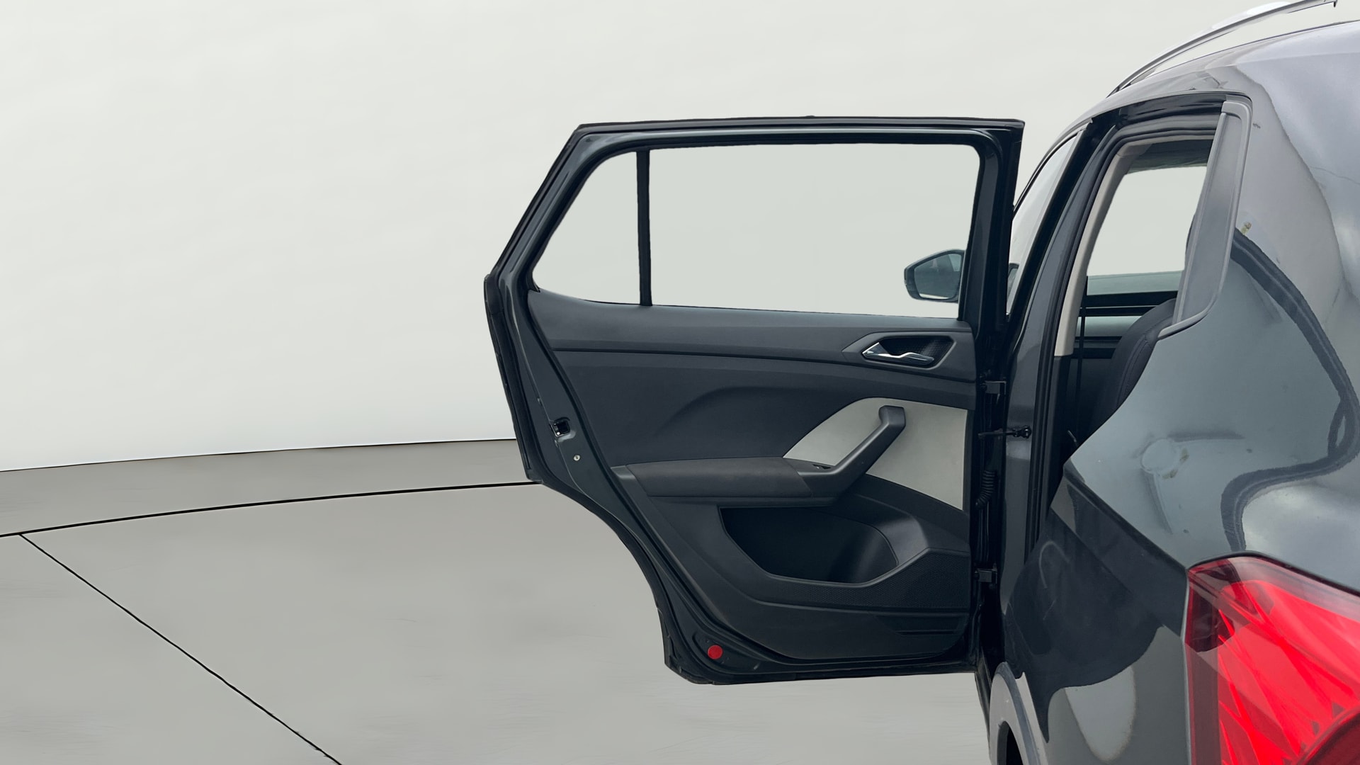 View 2022 Skoda Kushaq Ambition 1.0 TSI MT Image 15 Used 2022 Skoda Kushaq Ambition 1.0 TSI MT Image 15