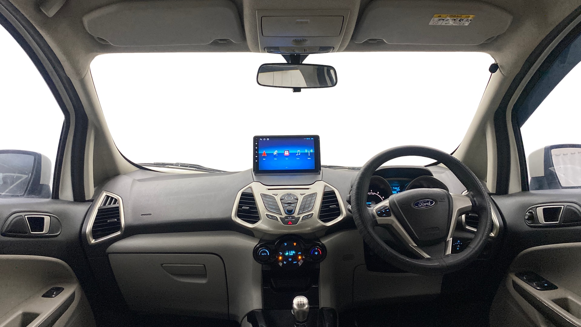 View 2017 Ford EcoSport 1.5 TDCi Diesel Ambiente BS IV Image 15 Used 2017 Ford EcoSport 1.5 TDCi Diesel Ambiente BS IV Image 15
