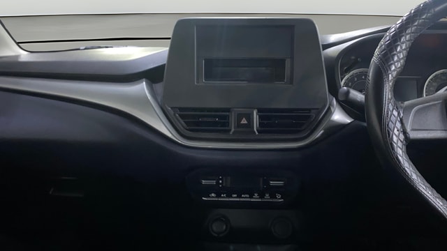 View Maruti Suzuki 1000 Image 17 Used Maruti Suzuki 1000 Image 17