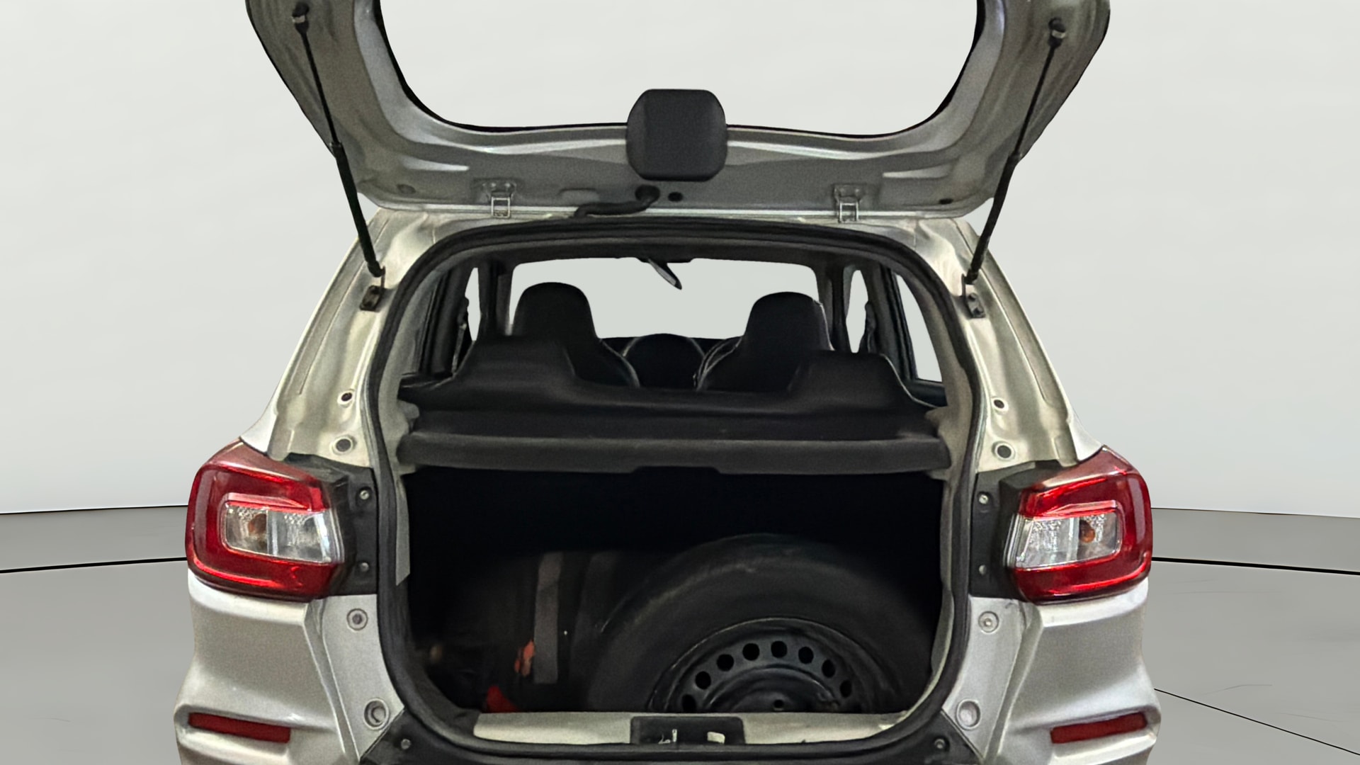 View 2019 Maruti Suzuki 1000 Base Variant Image 36 Used 2019 Maruti Suzuki 1000 Base Variant Image 36