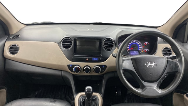 View Hyundai Grand i10 Image 15 Used Hyundai Grand i10 Image 15