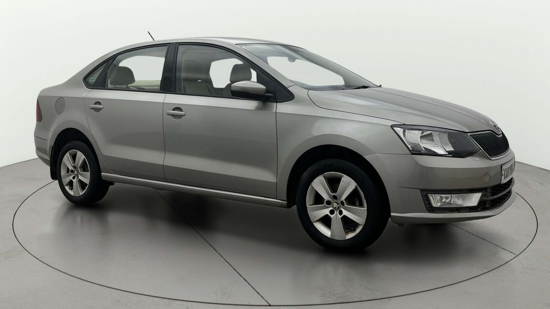 View 2018 Skoda Rapid 1.6 MPI Ambition Petrol AT BS IV Image 21 Used 2018 Skoda Rapid 1.6 MPI Ambition Petrol AT BS IV Image 21