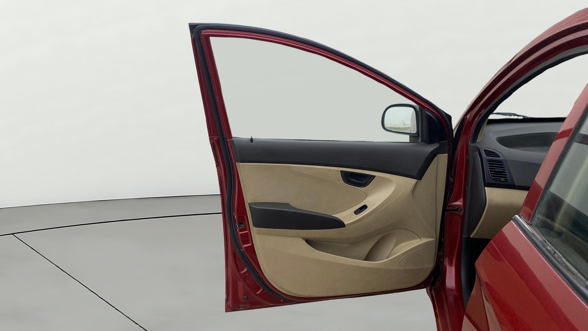 View 2018 Hyundai EON Era Plus Image 30 Used 2018 Hyundai EON Era Plus Image 30