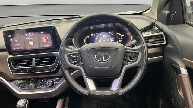 View Tata Harrier Image 21 Used Tata Harrier Image 21