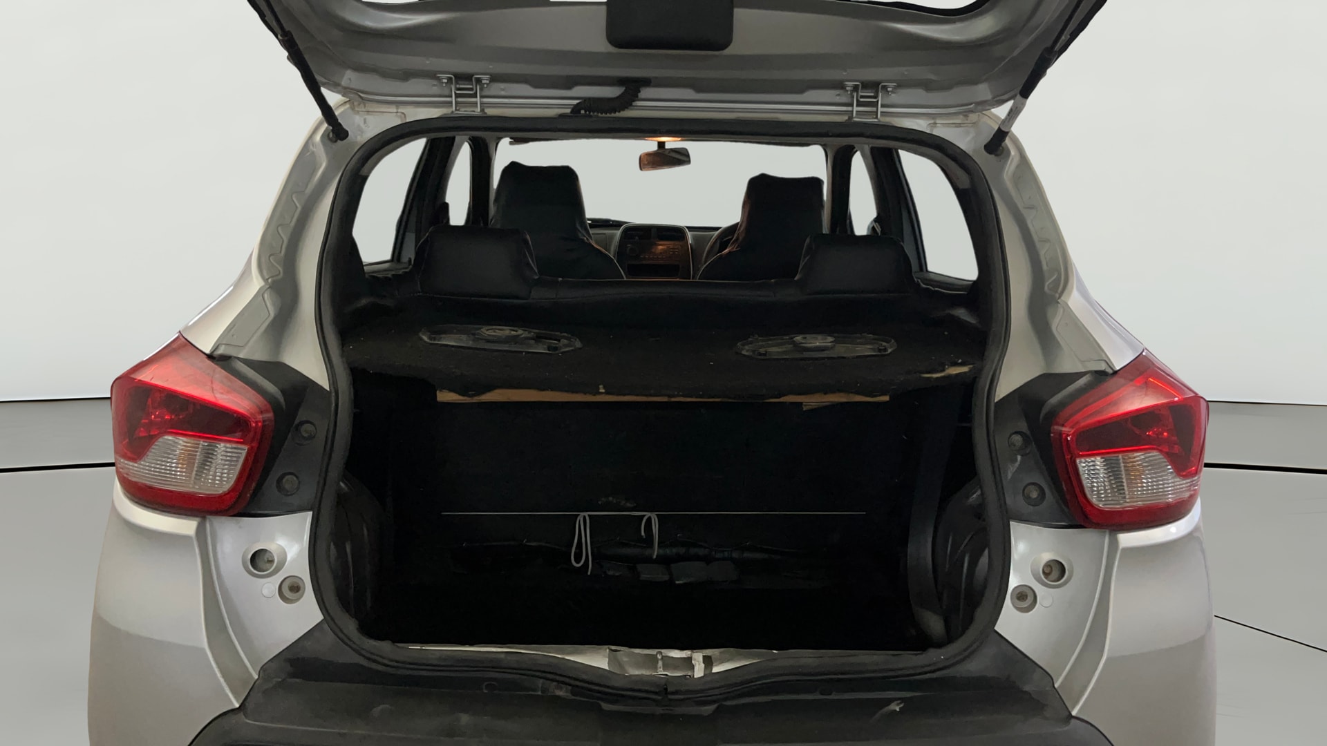 View 2018 Renault Kwid RXL Image 36 Used 2018 Renault Kwid RXL Image 36