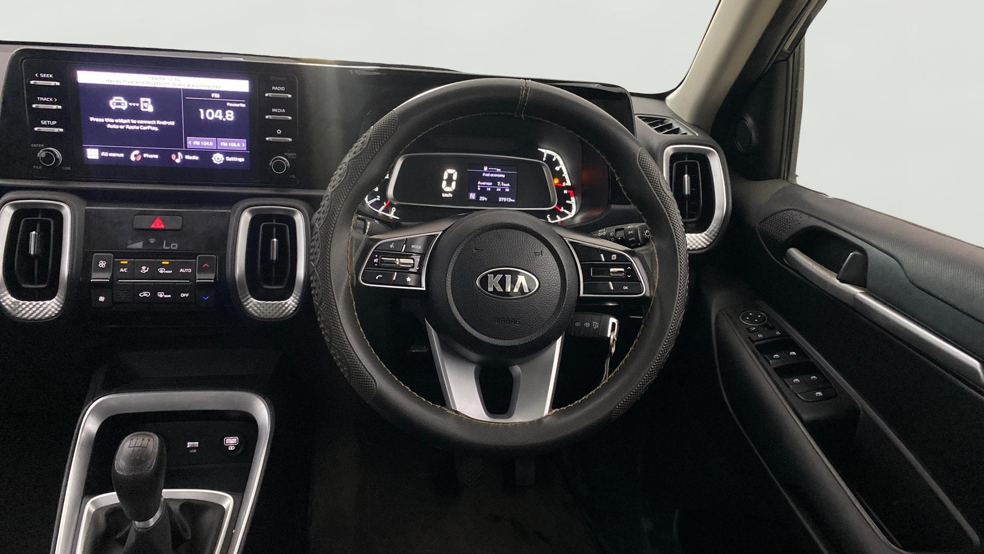 View 2021 Kia Sonet HTK Plus iMT Petrol Image 20 Used 2021 Kia Sonet HTK Plus iMT Petrol Image 20