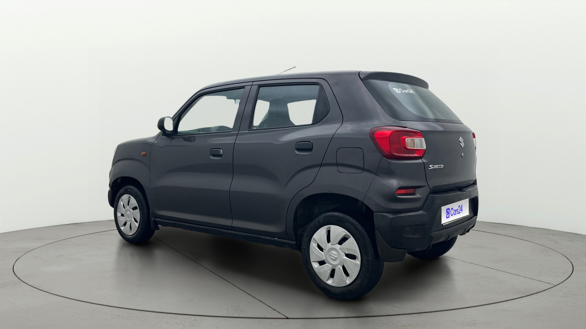 View 2021 Maruti Suzuki 1000 Base Variant Image 2 Used 2021 Maruti Suzuki 1000 Base Variant Image 2