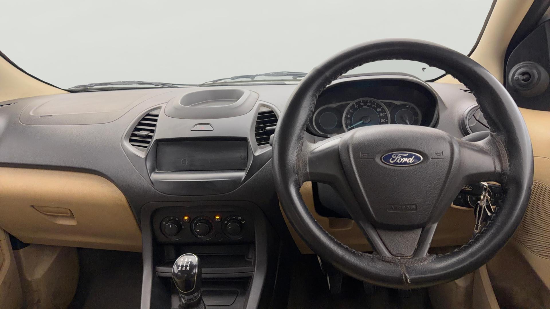 View 2016 Ford Figo Aspire 1.2P Ambiente MT BS IV Image 20 Used 2016 Ford Figo Aspire 1.2P Ambiente MT BS IV Image 20