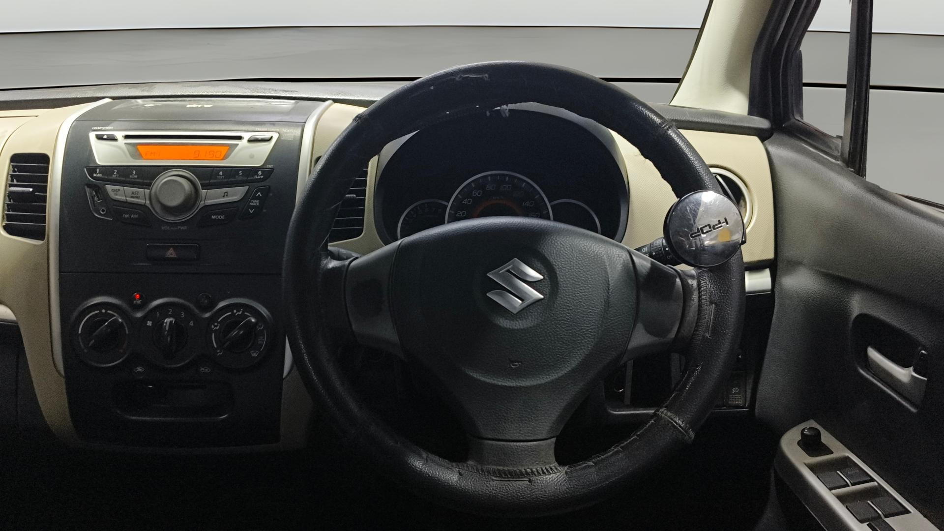 View 2015 Maruti Suzuki 1000 Base Variant Image 20 Used 2015 Maruti Suzuki 1000 Base Variant Image 20