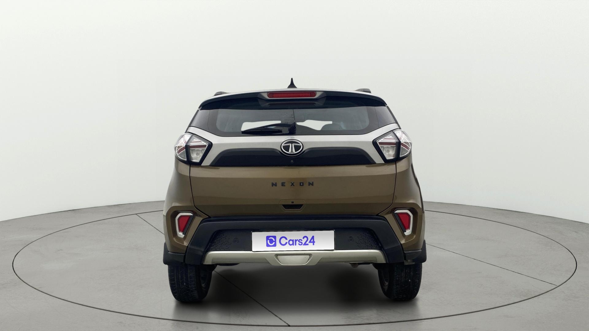 View 2023 Tata Nexon Revotorq XZA Plus Luxs AMT Jet Edition Image 42 Used 2023 Tata Nexon Revotorq XZA Plus Luxs AMT Jet Edition Image 42