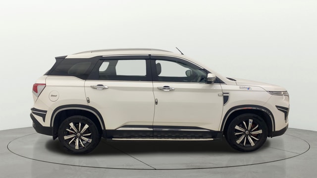 View MG Hector Image 27 Used MG Hector Image 27