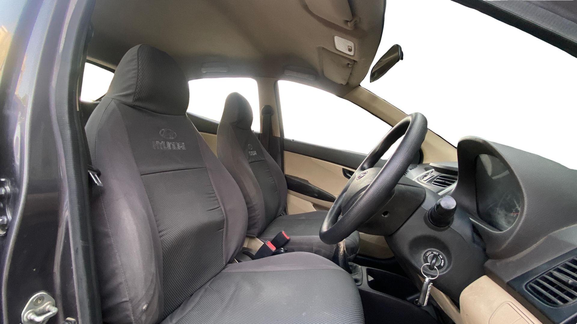 View 2017 Hyundai EON Era Plus Image 25 Used 2017 Hyundai EON Era Plus Image 25