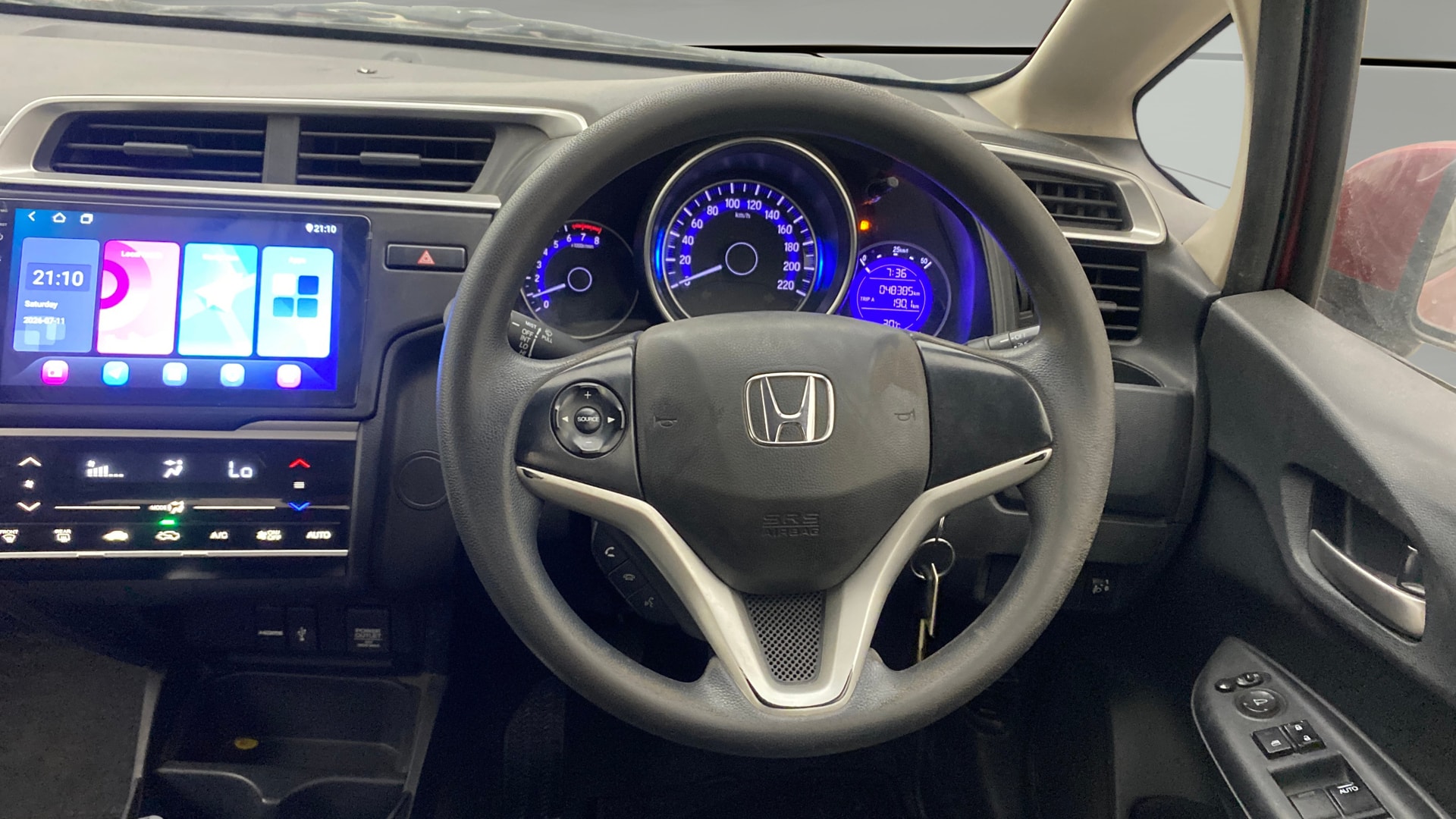 View 2019 Honda WR-V S MT Diesel Edge Edition Image 20 Used 2019 Honda WR-V S MT Diesel Edge Edition Image 20