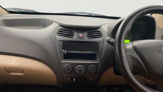 View Hyundai EON Image 18 Used Hyundai EON Image 18
