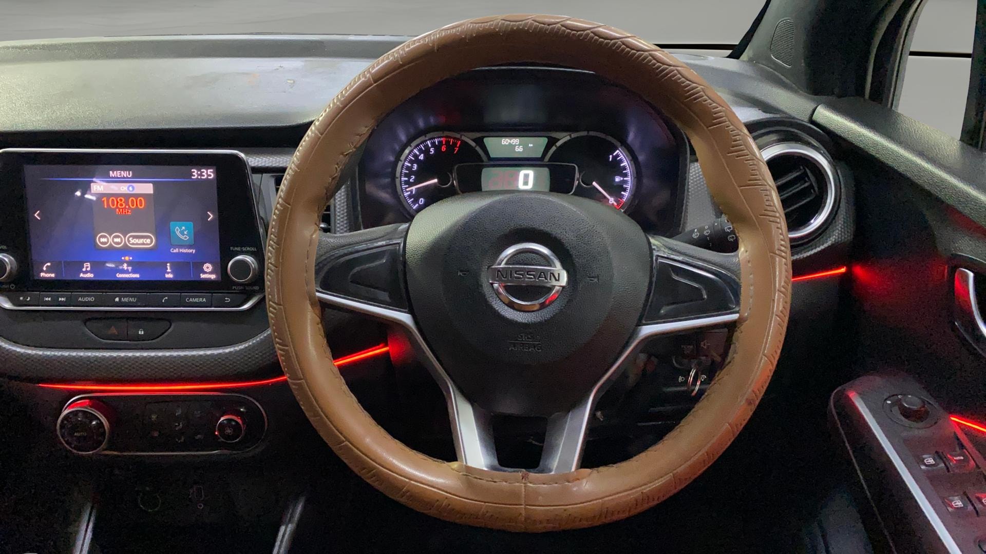 Used 2021 Nissan Kicks Used 2021 Nissan Kicks