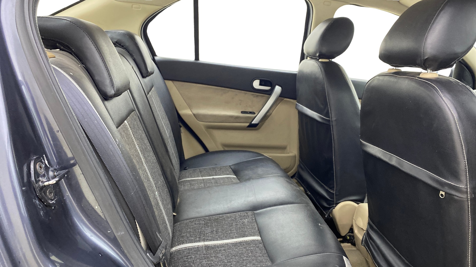 View 2014 Ford Fiesta 1.5 Diesel Titanium Image 33 Used 2014 Ford Fiesta 1.5 Diesel Titanium Image 33