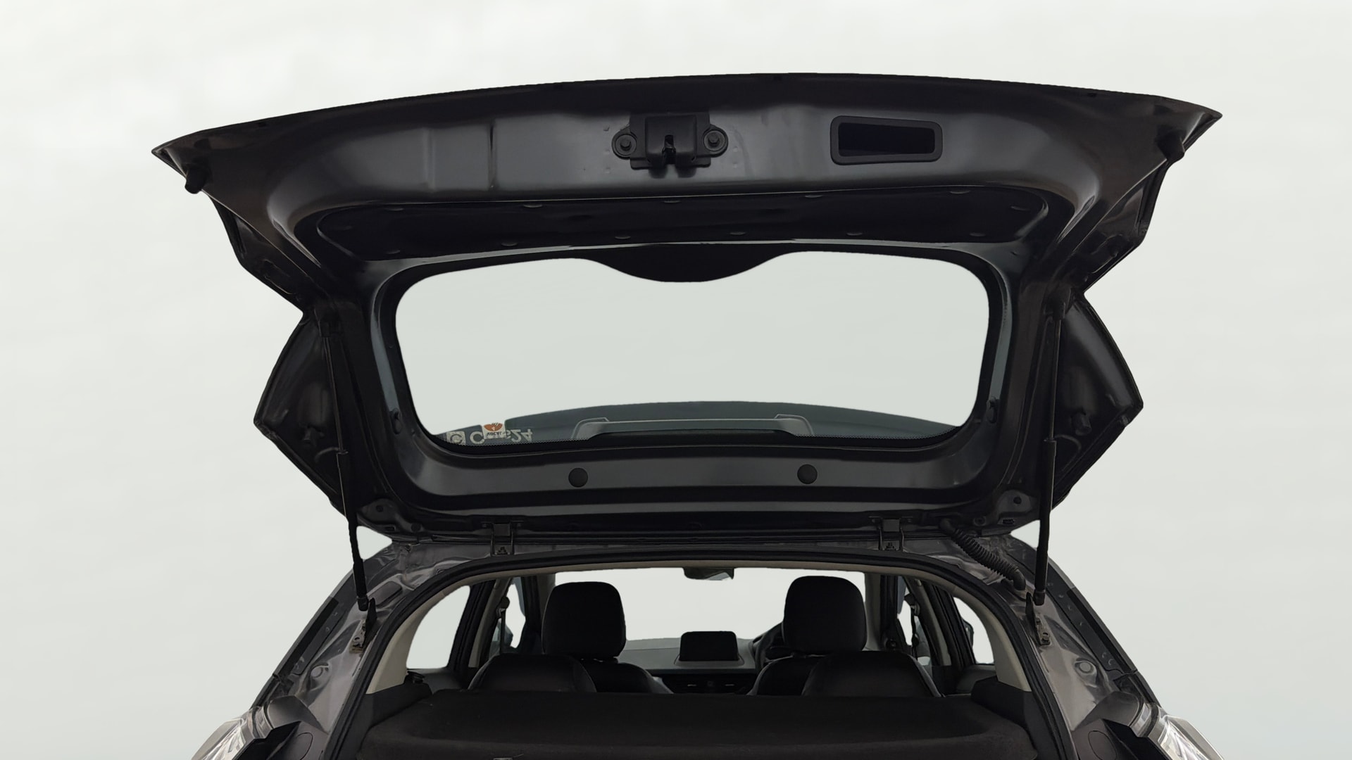 View 2024 Tata Nexon Revotron XE Image 16 Used 2024 Tata Nexon Revotron XE Image 16