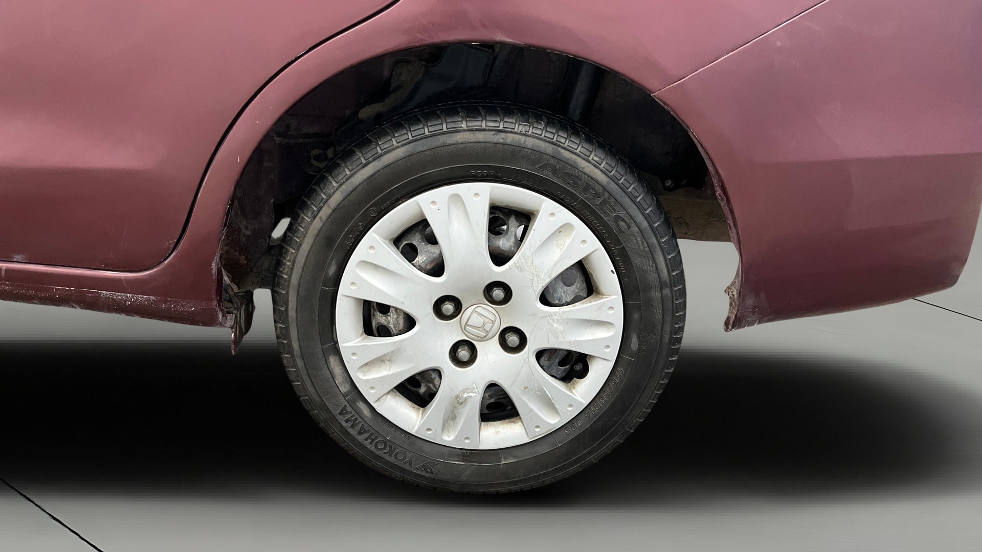 View 2014 Honda Amaze E MT Petrol BS IV Image 11 Used 2014 Honda Amaze E MT Petrol BS IV Image 11