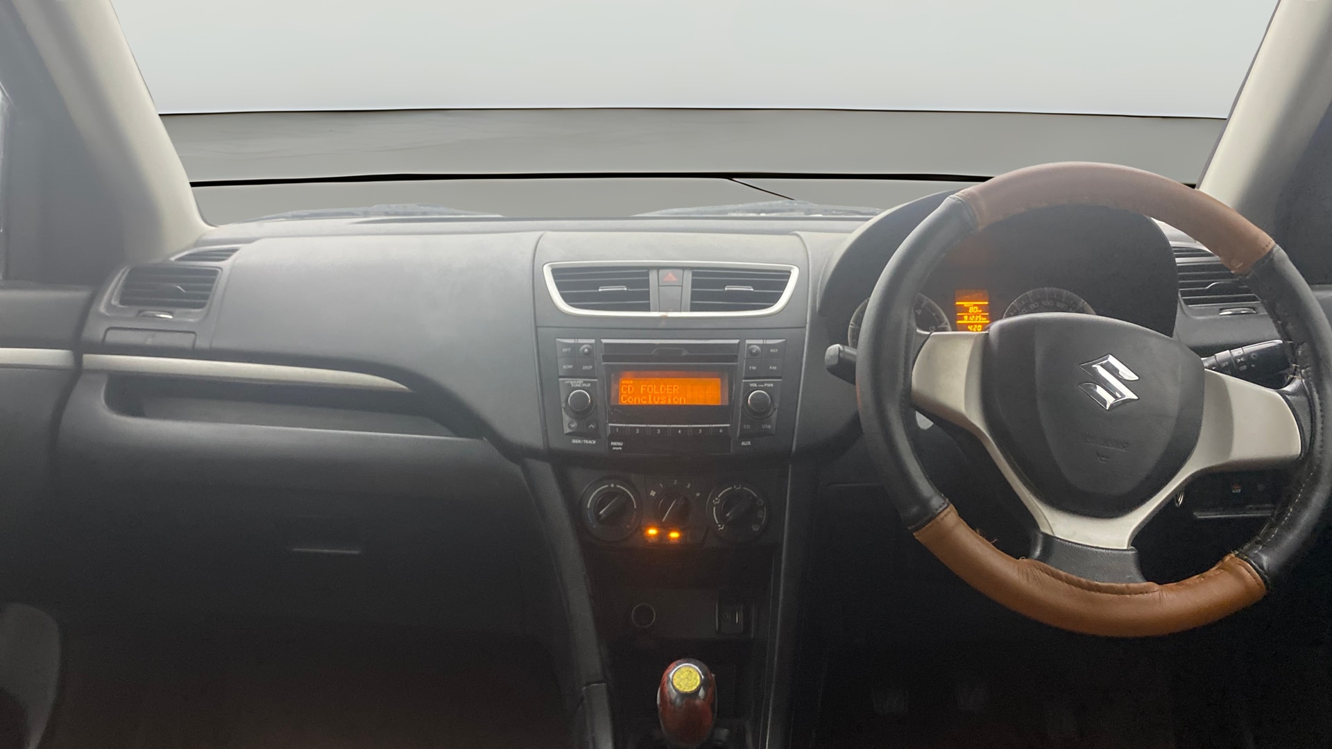 View 2016 Maruti Suzuki 1000 Base Variant Image 17 Used 2016 Maruti Suzuki 1000 Base Variant Image 17
