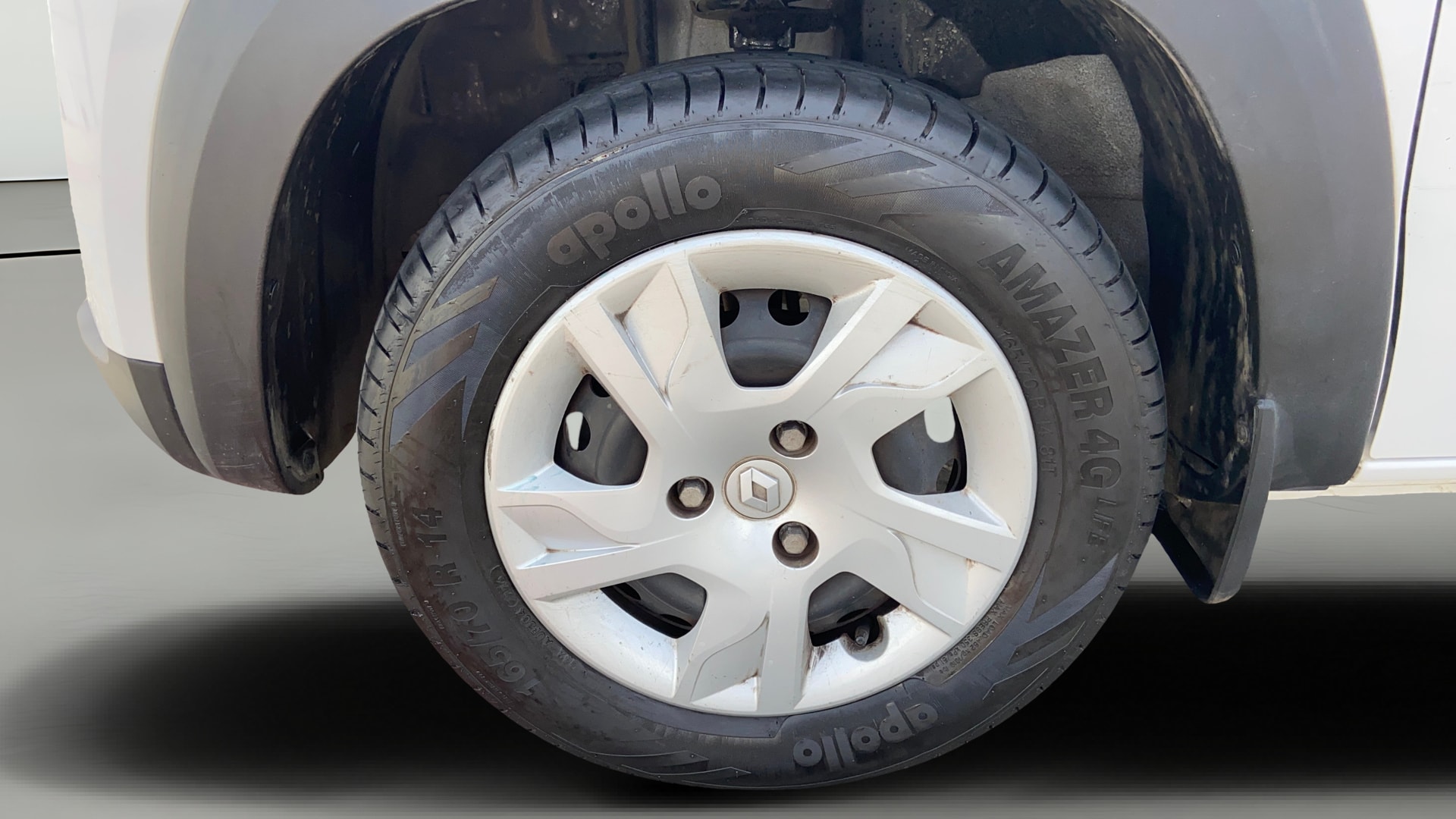 View 2024 Renault Kwid RXT 1.0 Image 27 Used 2024 Renault Kwid RXT 1.0 Image 27